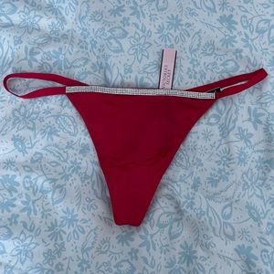 NWT Victoria's Secret red Shine Crystal accent Thongs/ Strings M